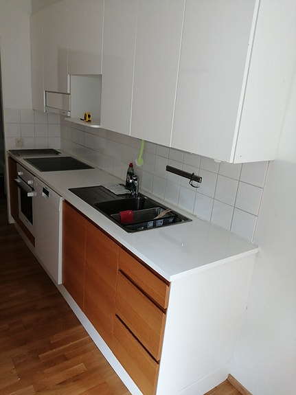 Product image 2 of 12
